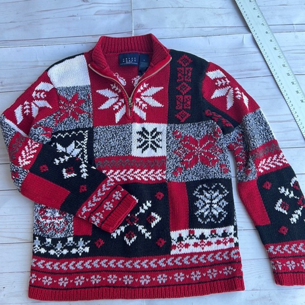Crazy‎ Horse by Liz Claiborne Ugly Christmas Sweater Size M Snowflakes Red Black